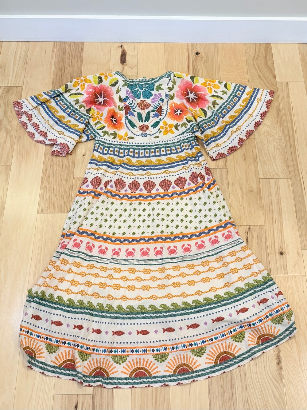 Farm Rio Women’s Salt Island Midi Dress - Picture 3 of 7